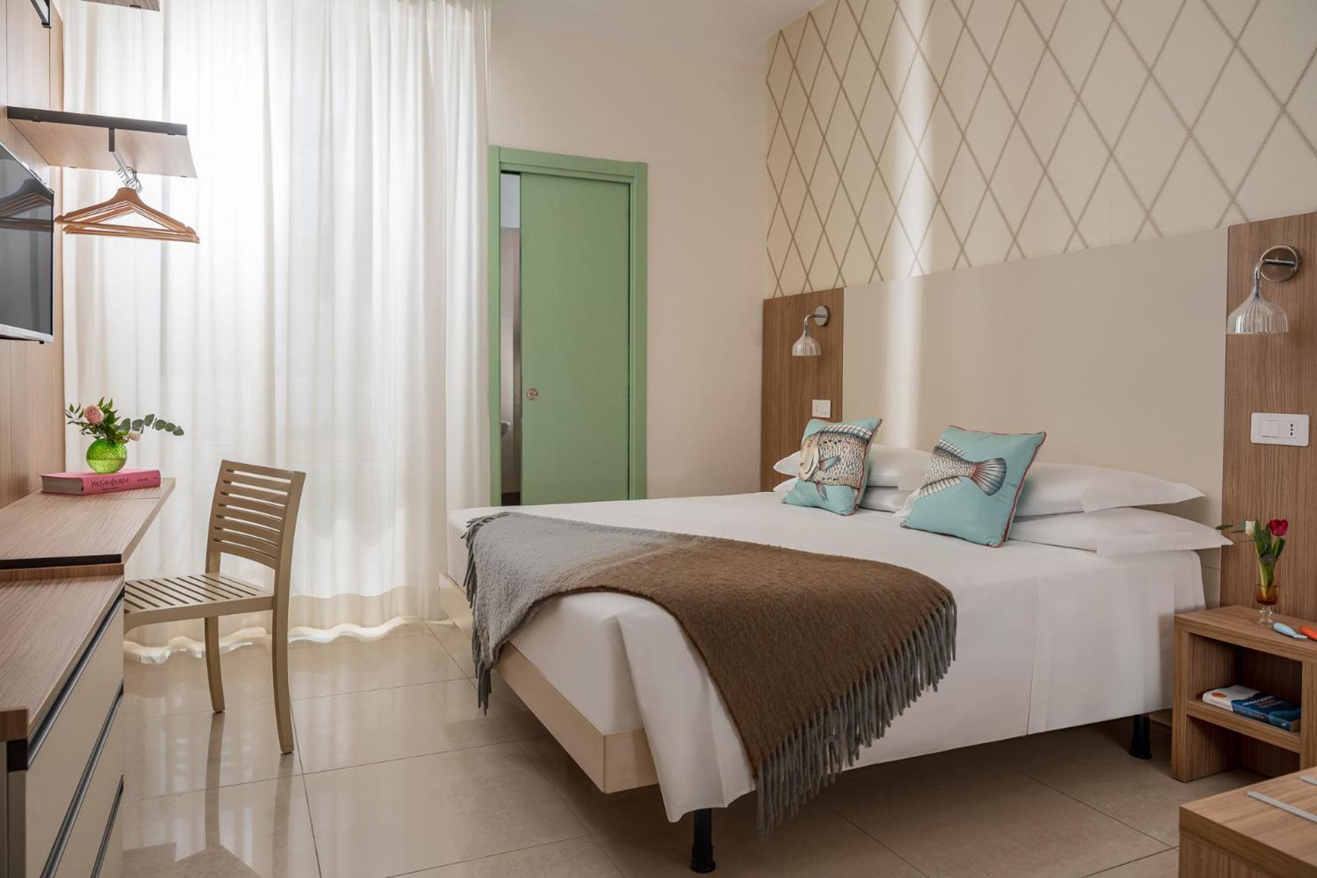 Hotel Calypso- Rimini Marina Centro Esterno foto